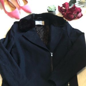 H&M navy faux fur collar zip up coat